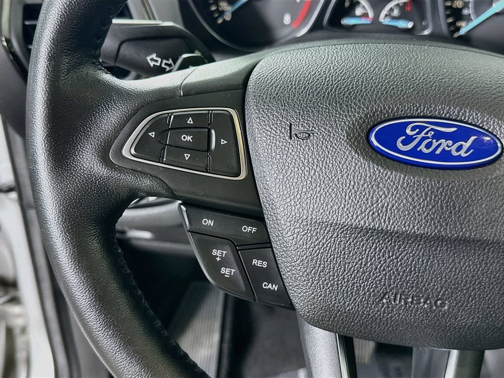Used 2017 Ford Escape Titanium AWD/4WD image 20
