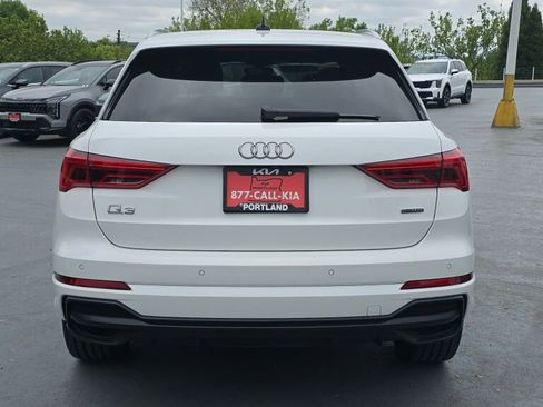 Used 2020 Audi Q3 2.0T Premium Plus w/ Premium Plus Package AWD/4WD image 4