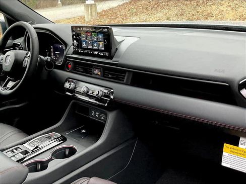New 2025 Honda Pilot Black Edition image 10