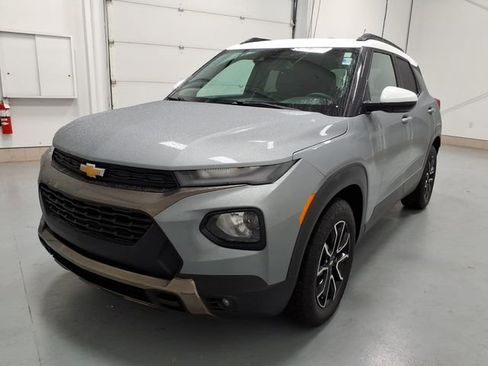 Used 2023 Chevrolet TrailBlazer ACTIV w/ Convenience Package FWD image 7