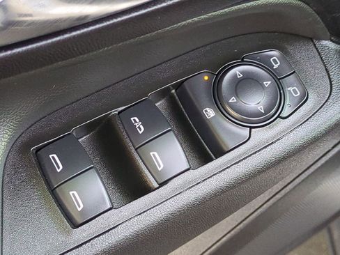 Used 2024 Chevrolet Equinox LT AWD/4WD image 25