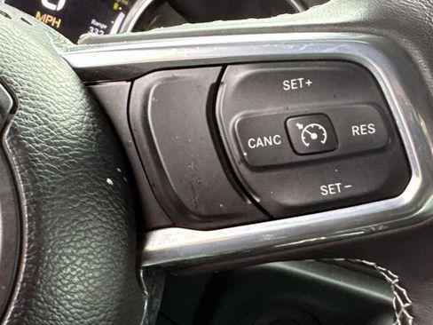 Used 2023 Jeep Wrangler Unlimited Sahara w/ Cold Weather Group image 21