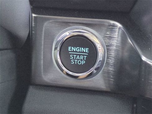 Used 2026 Ford F250 Lariat w/ Chrome Package image 34