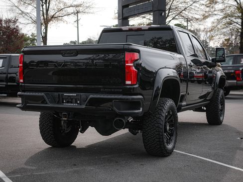 Used 2025 Chevrolet Silverado 2500 High Country w/ High Country Premium Package image 10