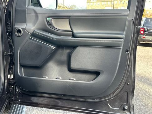 New 2026 Ford Expedition Max Platinum w/ Driver's Package image 22