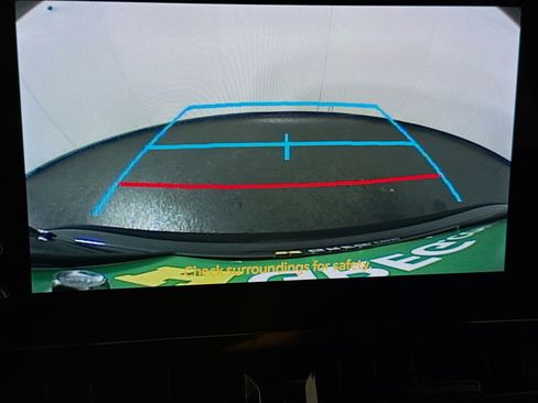 Used 2024 Toyota Corolla LE image 19