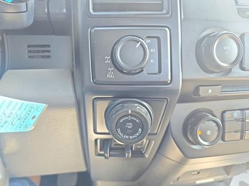 Used 2016 Ford F150 XL w/ Equipment Group 101A Mid image 18