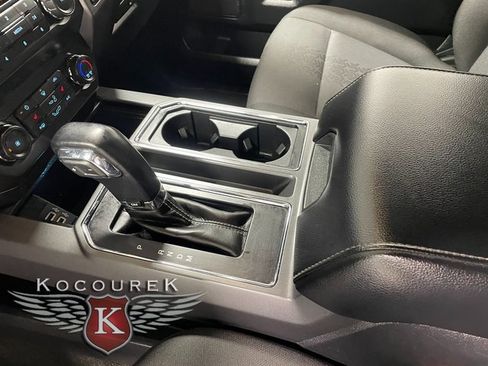 Used 2020 Ford F150 XLT w/ Equipment Group 302A Luxury image 17