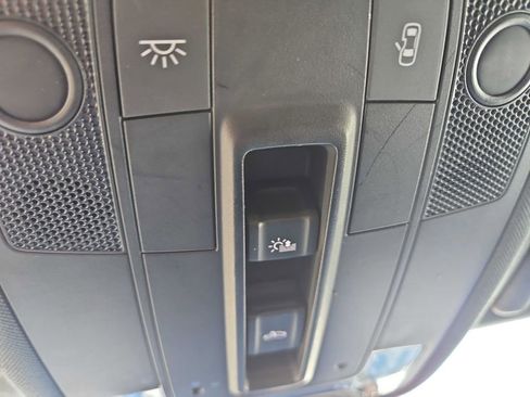 Used 2021 Audi Q3 2.0T Premium w/ Convenience Package image 21