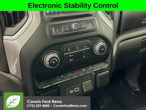 Used 2022 Chevrolet Silverado 1500 Custom image 15