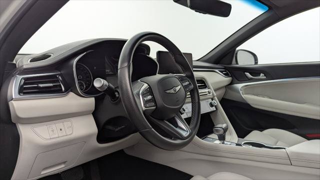 Used 2025 Genesis G70 2.5T RWD image 23