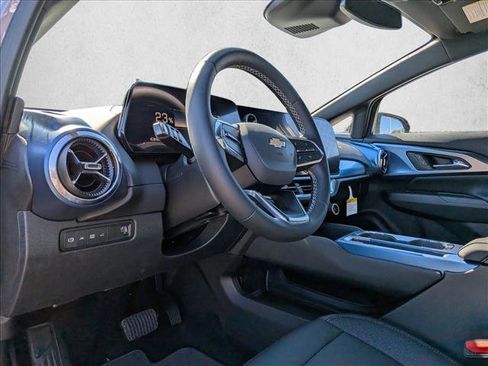 New 2026 Chevrolet Equinox EV LT image 9