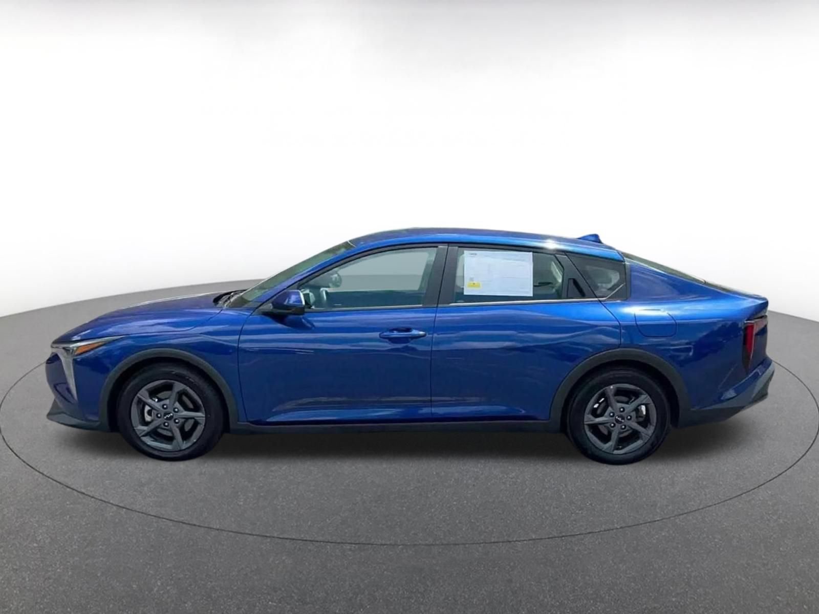 Used 2025 Kia K4 FWD image 8