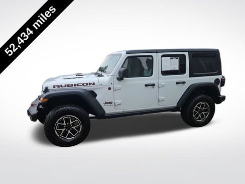 Used 2024 Jeep Wrangler Unlimited Rubicon AWD/4WD image 2
