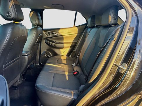 Used 2020 Buick Encore GX Preferred w/ Cold Weather Comfort Package image 25