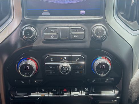 Used 2021 Chevrolet Silverado 1500 RST RWD image 14