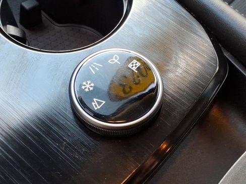 Certified 2023 Nissan Rogue Platinum w/ Platinum Premium Package image 18