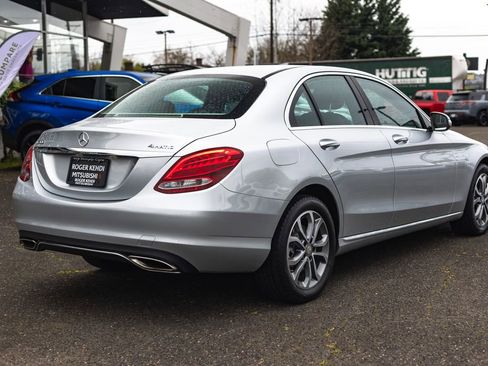 Used 2015 Mercedes-Benz C 300 4MATIC Sedan image 10
