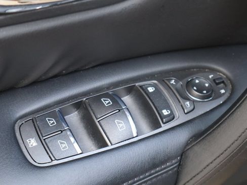 Used 2022 Nissan Armada SL RWD image 24