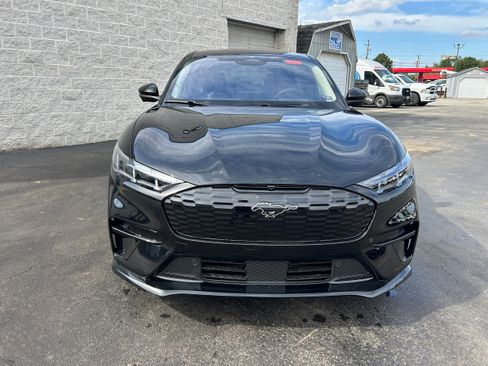 New 2025 Ford Mustang Mach-E Premium w/ Sport Appearance Package AWD/4WD image 18