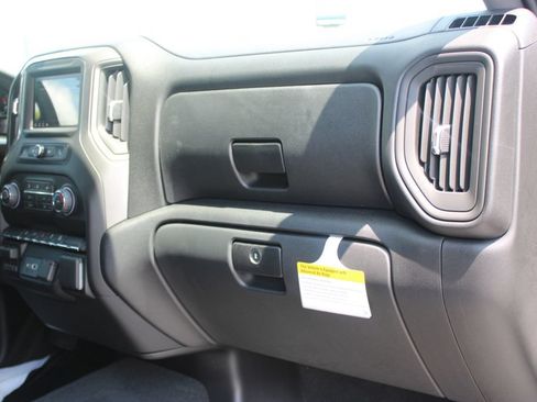 New 2026 Chevrolet Silverado 2500 Custom w/ Custom Convenience Package AWD/4WD image 34