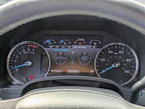 Used 2019 Ford F250 Lariat w/ Lariat Value Package image 11