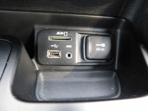 Used 2014 Jeep Cherokee Trailhawk w/ Leather Interior Group image 17