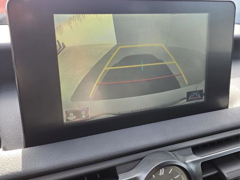 Certified 2025 Lexus IS 350 F Sport image 21