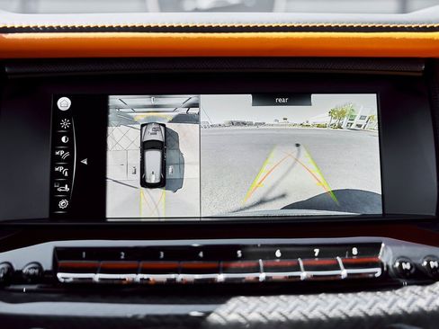 Used 2024 Rolls-Royce Cullinan Black Badge image 84