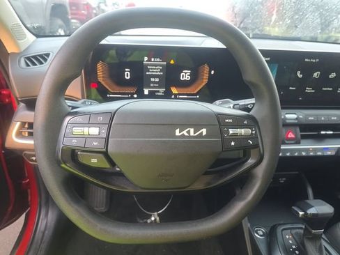 Used 2026 Kia K4 FWD image 23