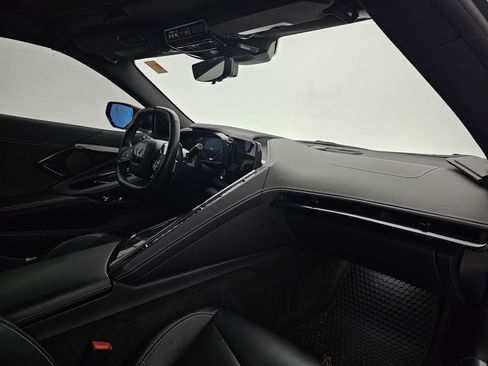 Used 2023 Chevrolet Corvette Stingray Preferred Cpe w/ Z51 Performance Package image 13