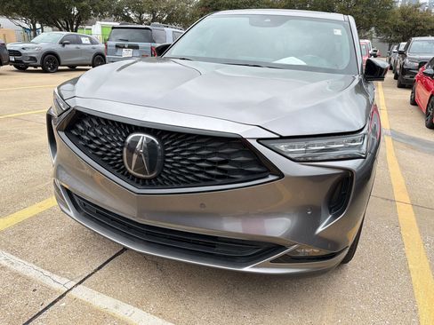 Used 2022 Acura MDX A-Spec image 9