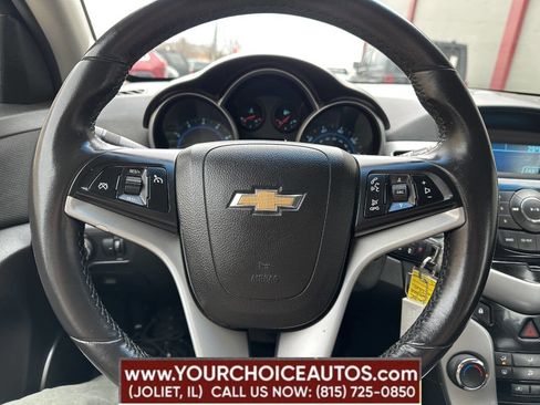 Used 2011 Chevrolet Cruze LT image 11