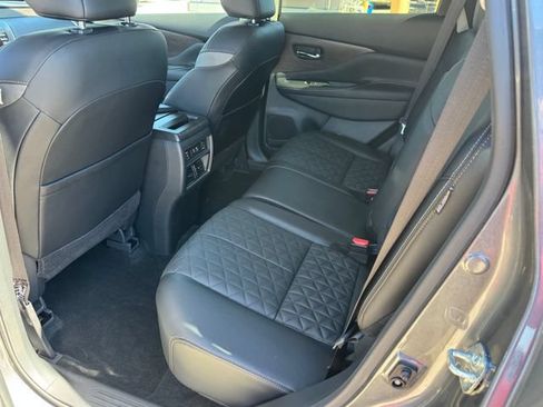 Used 2024 Nissan Murano Platinum w/ Cargo Package FWD image 17