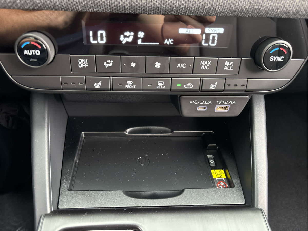 New 2026 Subaru Outback Limited AWD/4WD image 15