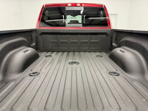 Used 2024 RAM 2500 Tradesman w/ Chrome Appearance Group image 11