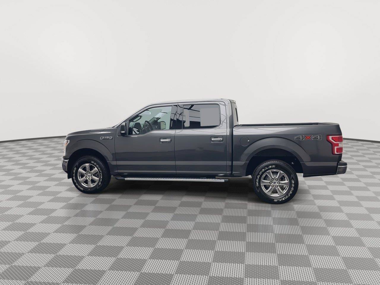Used 2019 Ford F150 XLT w/ Equipment Group 302A Luxury AWD/4WD image 37