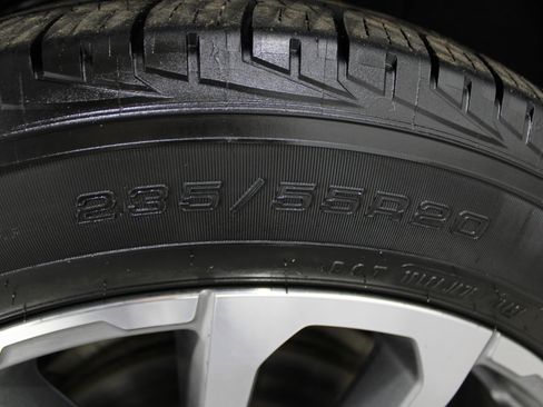 Used 2020 GMC Acadia Denali w/ Trailering Package image 48