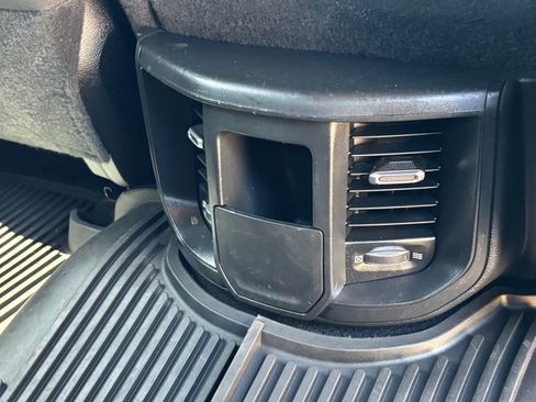 Used 2022 RAM 2500 Big Horn w/ Level A Equipment Group AWD/4WD image 32