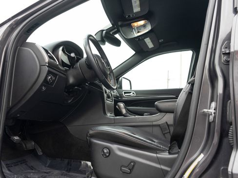 Used 2018 Jeep Grand Cherokee Limited w/ Trailer Tow Group IV image 13