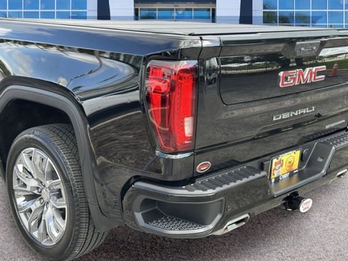 Used 2026 GMC Sierra 1500 Denali w/ Denali Reserve Package AWD/4WD image 9