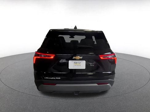 Used 2025 Chevrolet Equinox LT image 15