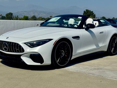 New 2026 Mercedes-Benz SL 63 AMG S e Performance 4MATIC image 37