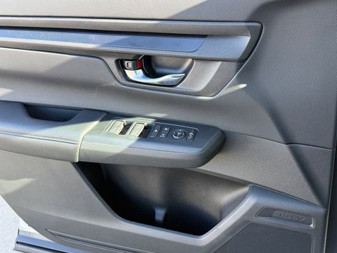 Certified 2026 Honda CR-V LX image 30