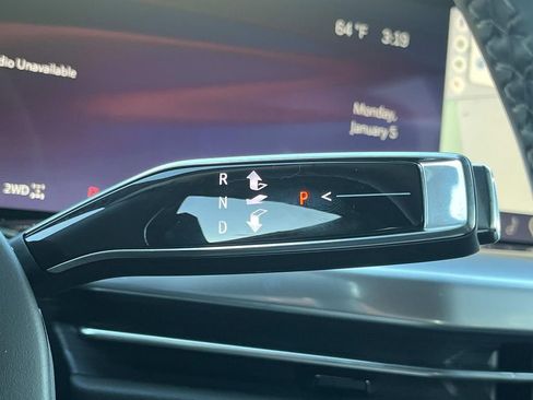 New 2026 Cadillac Escalade Luxury w/ Touring Package image 36