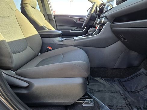 Certified 2025 Toyota RAV4 LE image 15