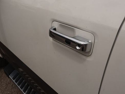 Used 2020 Ford F150 Lariat AWD/4WD image 17
