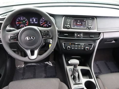 Used 2016 Kia Optima LX FWD image 15