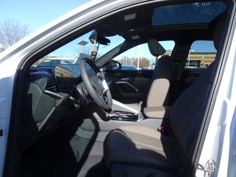 New 2025 Audi Q5 Premium Plus image 4