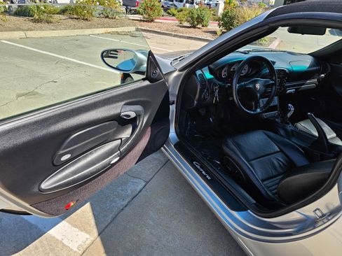 Used 2004 Porsche 911 Cabriolet image 15